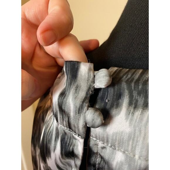 laundry by shelli segal v-neck tank top 8 medium - Picture 3 of 5